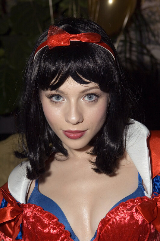 woman in snow white costume