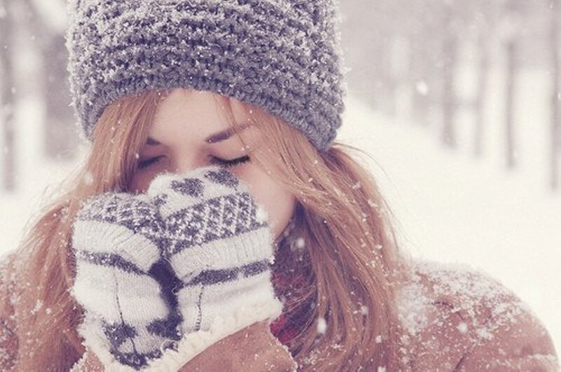 Woman in Snowstorm — White, Cold