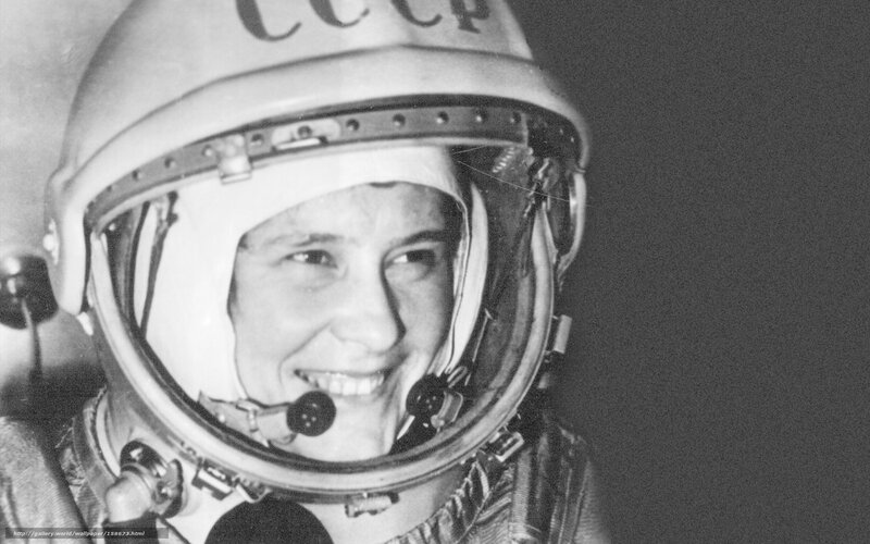 Woman in Space Helmet — Black