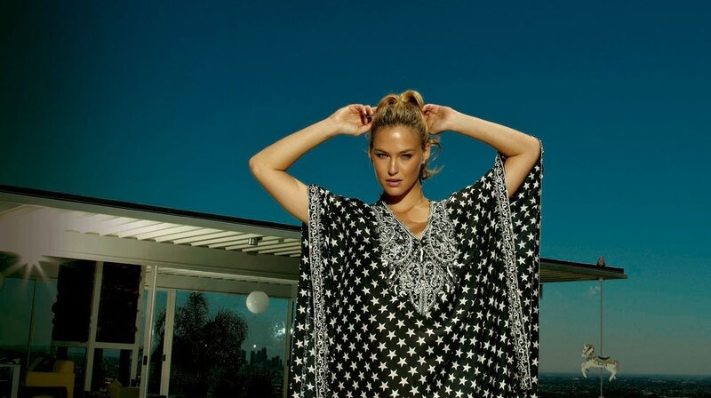 Woman in Star-patterned Dress — Blue