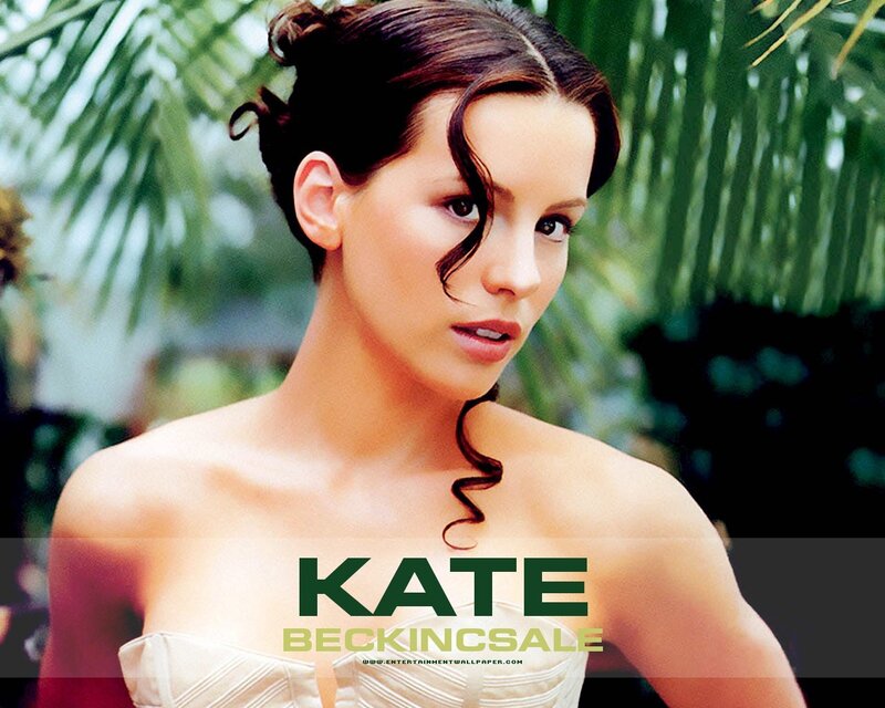 Woman in Strapless Dress — Green