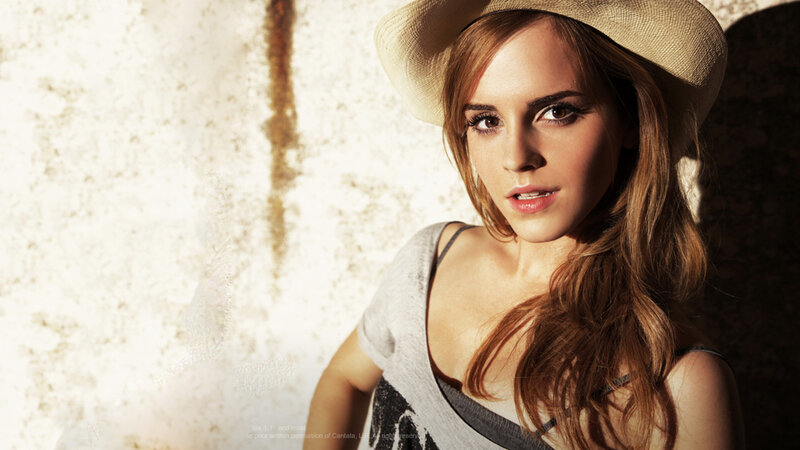 woman in straw hat