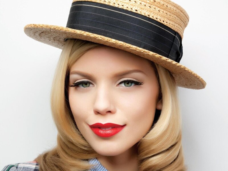 woman in straw hat