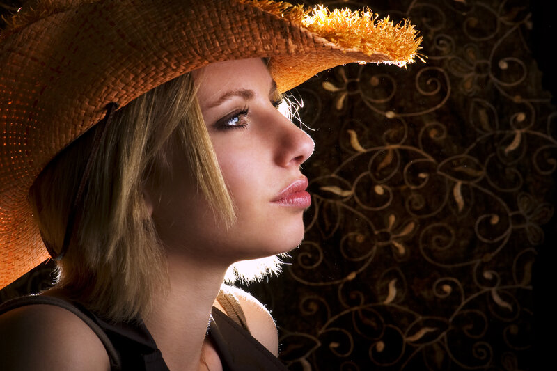 Woman in Straw Hat — Brown, Dramatic