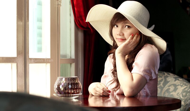 Woman in Sun Hat — White, Calm