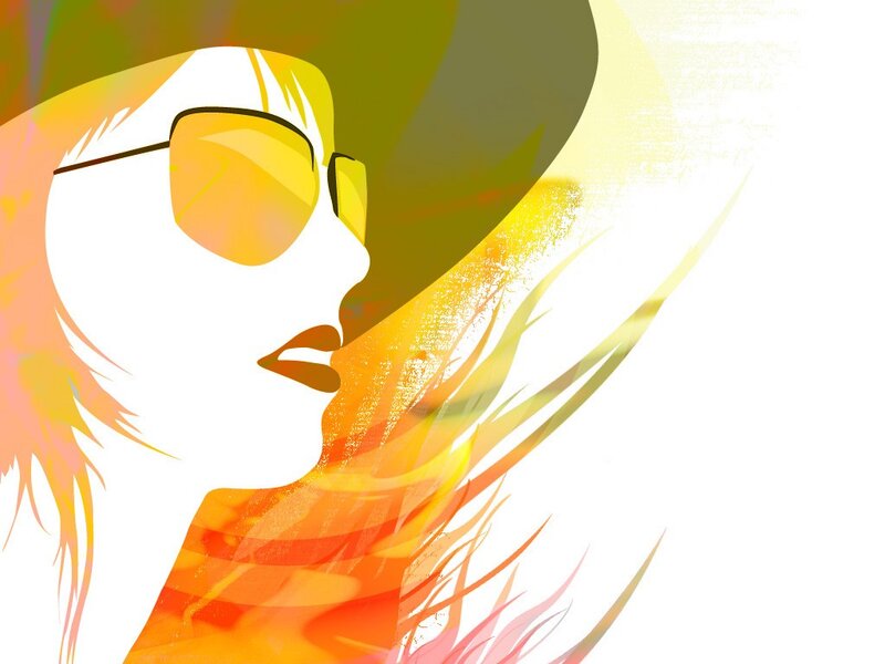 woman in sunglasses and hat