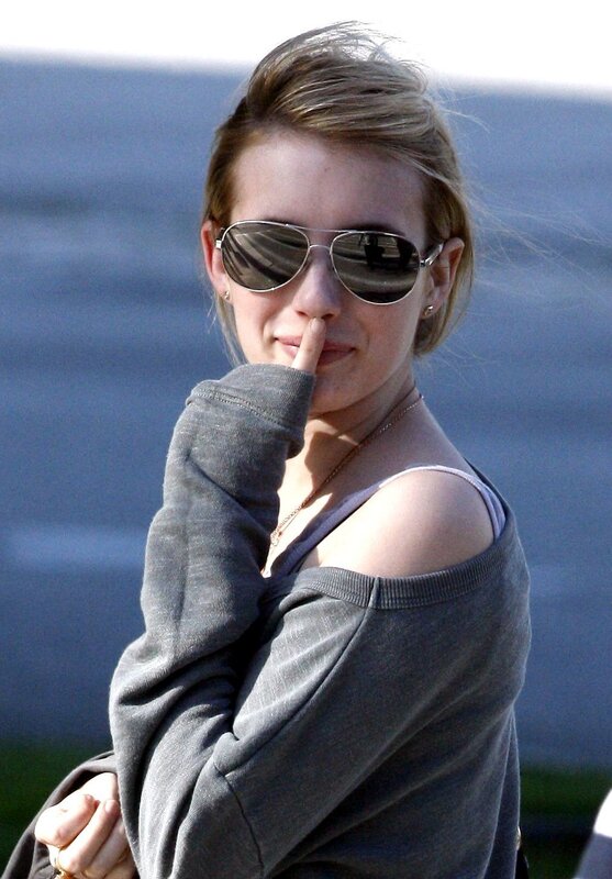 woman in sunglasses at beach