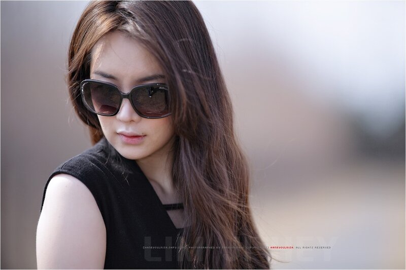 woman in sunglasses outdoors