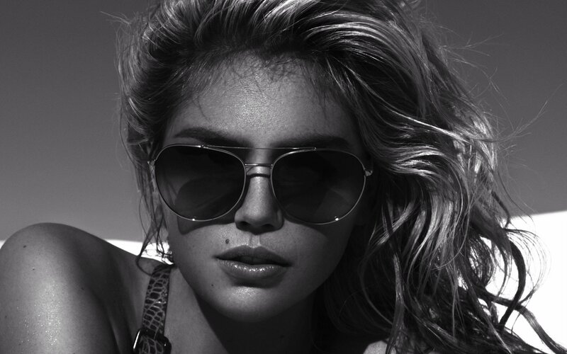 woman in sunglasses portrait