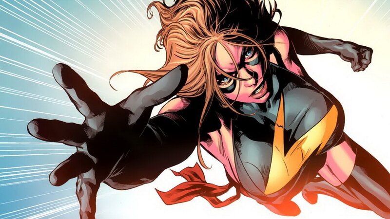 Woman in Superhero Suit — Black, Dynamic