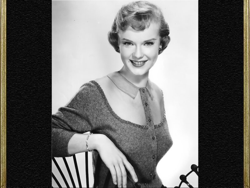 Woman in Sweater — Black, Friendly