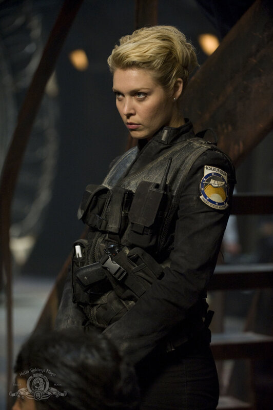 woman in tactical gear