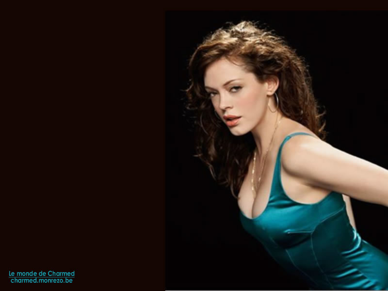woman in teal dress