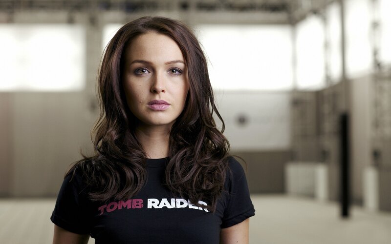 Woman in tomb raider t-shirt