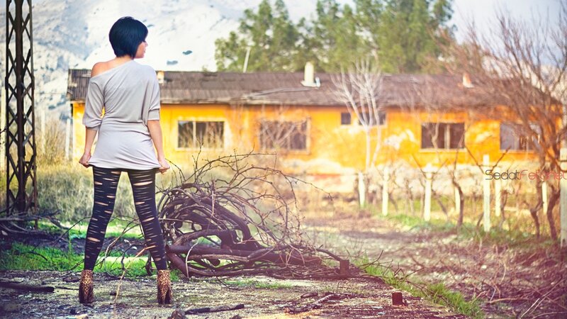 woman in torn leggings