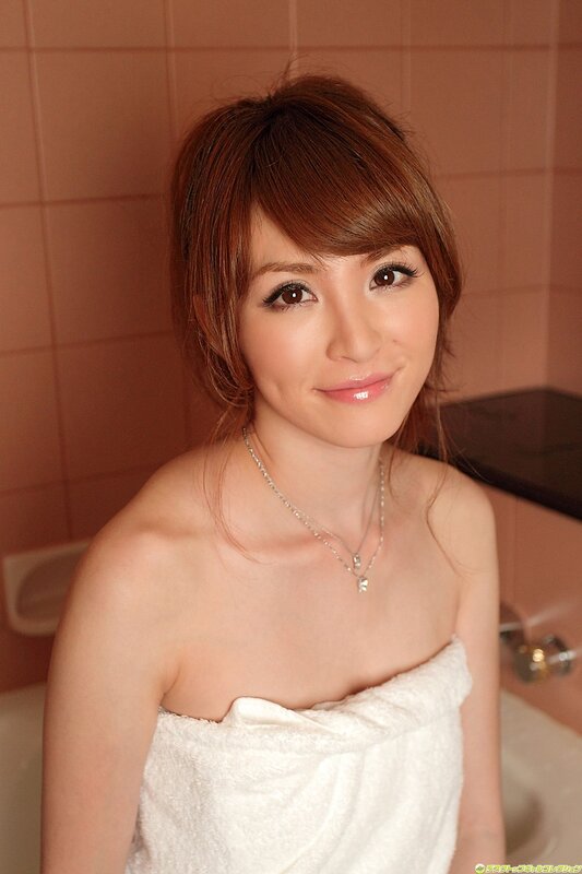Woman in Towel — White, Calm