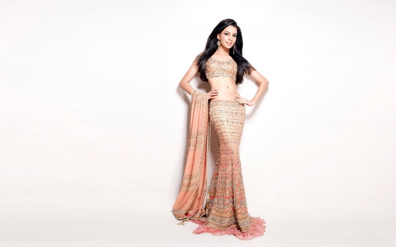 Woman in Traditional Dress — Beige, Confident