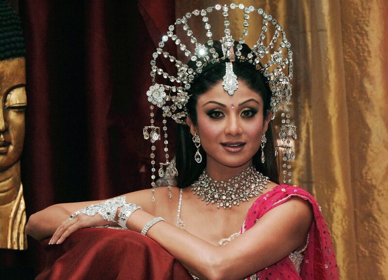 woman in traditional indian attire