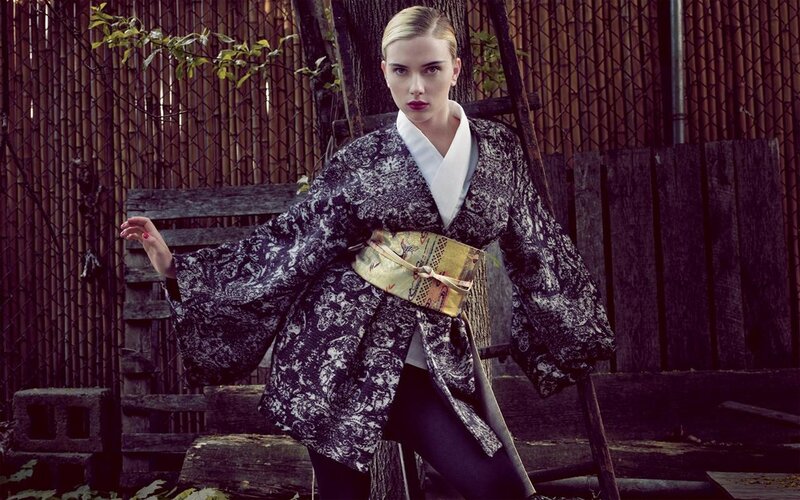 woman in traditional japanese attire