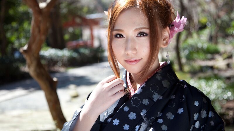 Woman in traditional Japanese attire