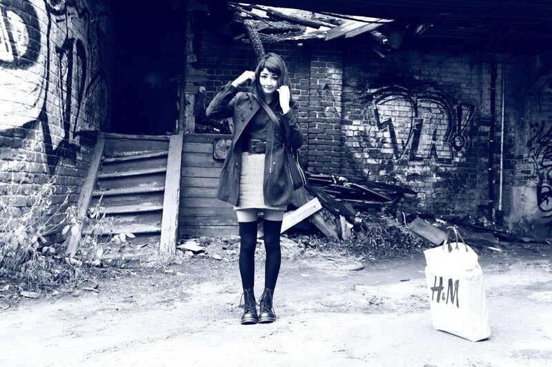 woman in urban decay