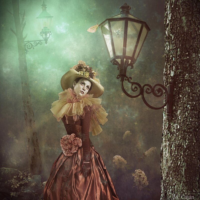Woman in Vintage Dress — Green, Mysterious