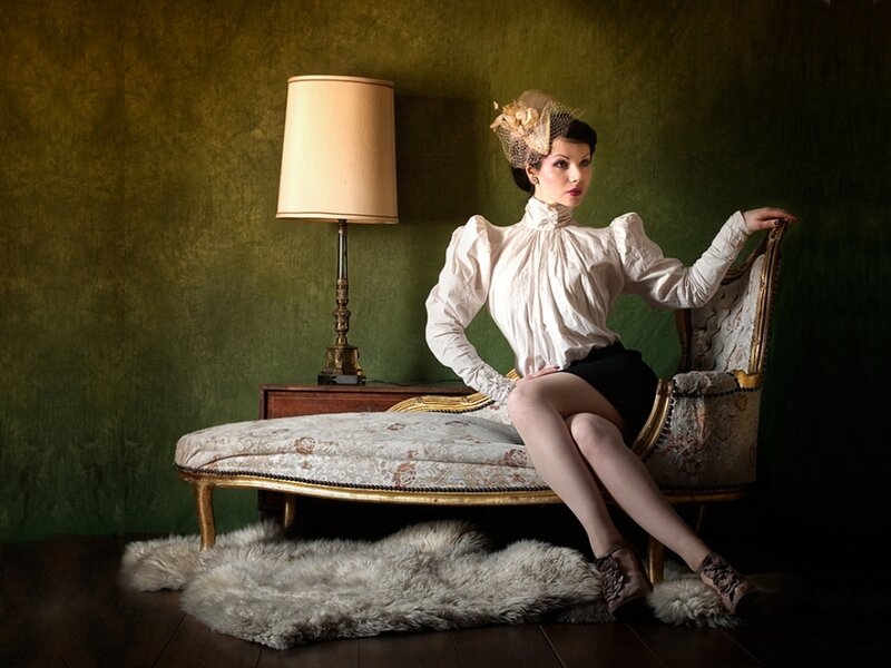 Woman in Vintage Dress — Green