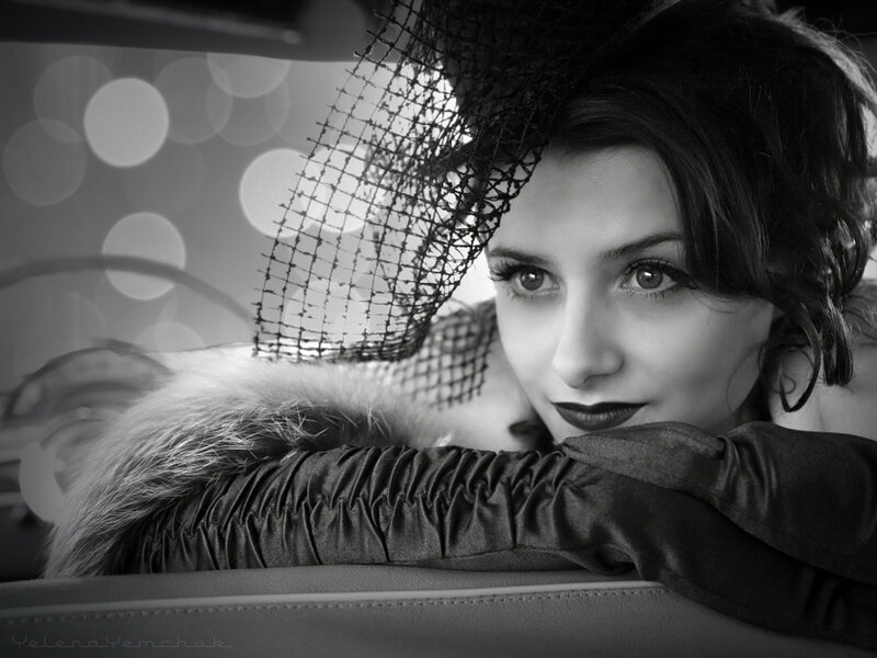 Woman in Vintage Hat — Black, Dramatic