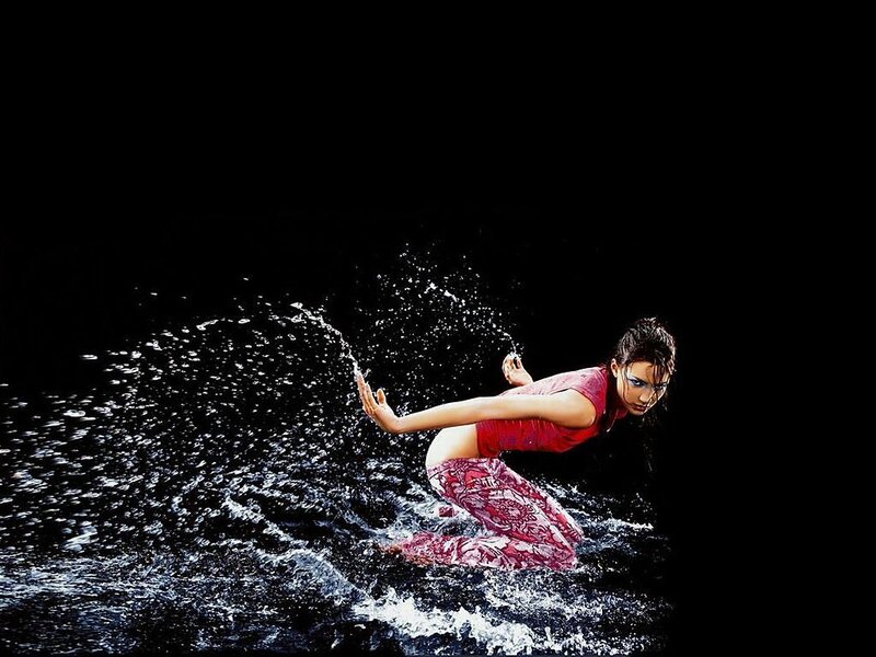 Woman in Water — Black