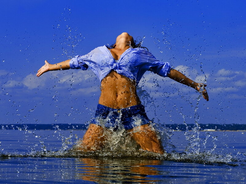 Woman in Water — Blue, Dynamic