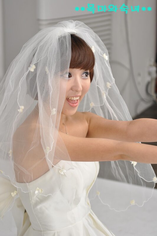 woman in wedding dress