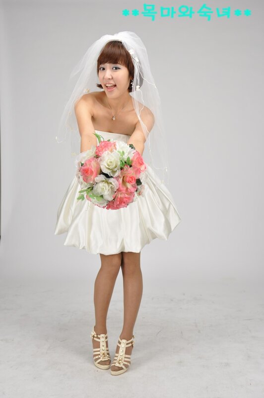 woman in wedding dress