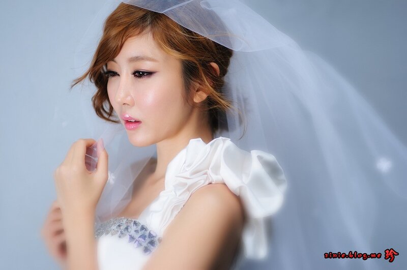 woman in wedding dress