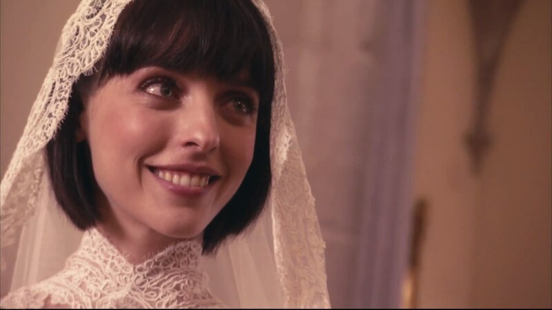 woman in wedding veil