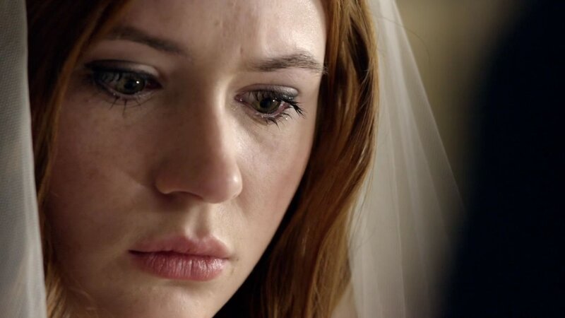 woman in wedding veil