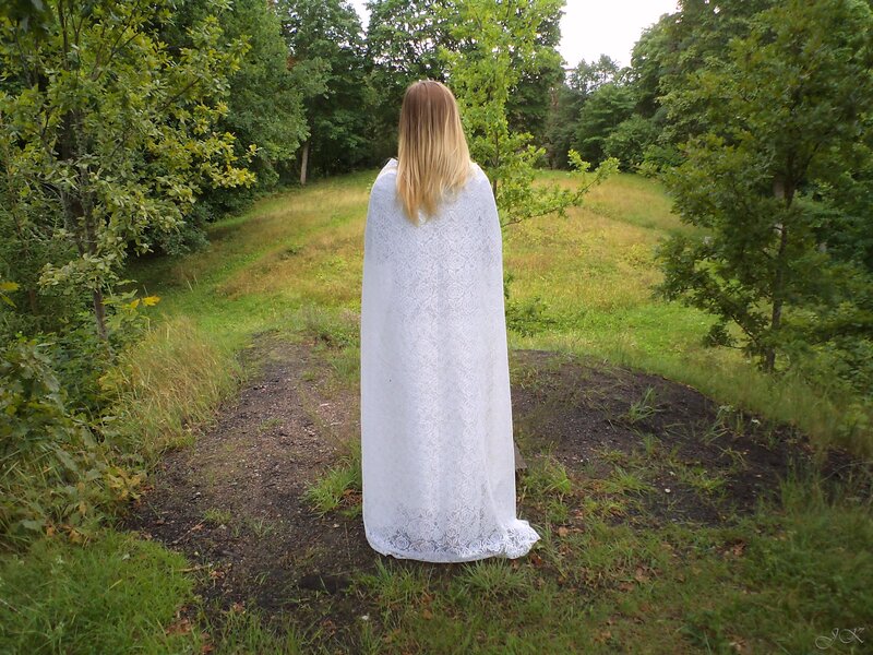 Woman in White Cloak — Green
