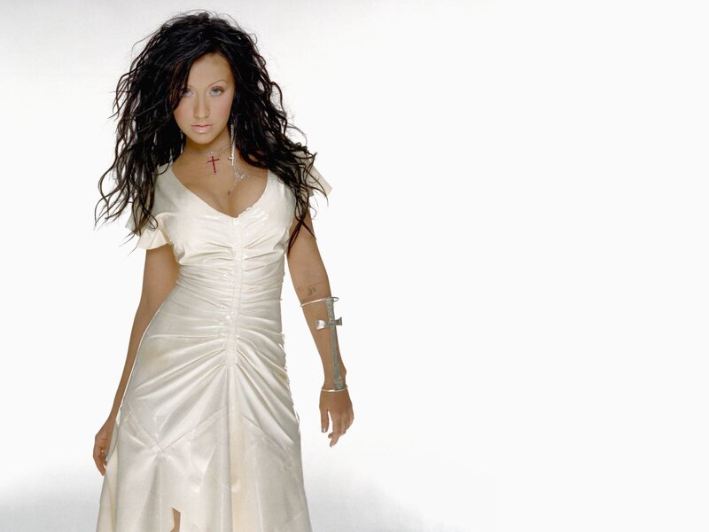 woman in white dress