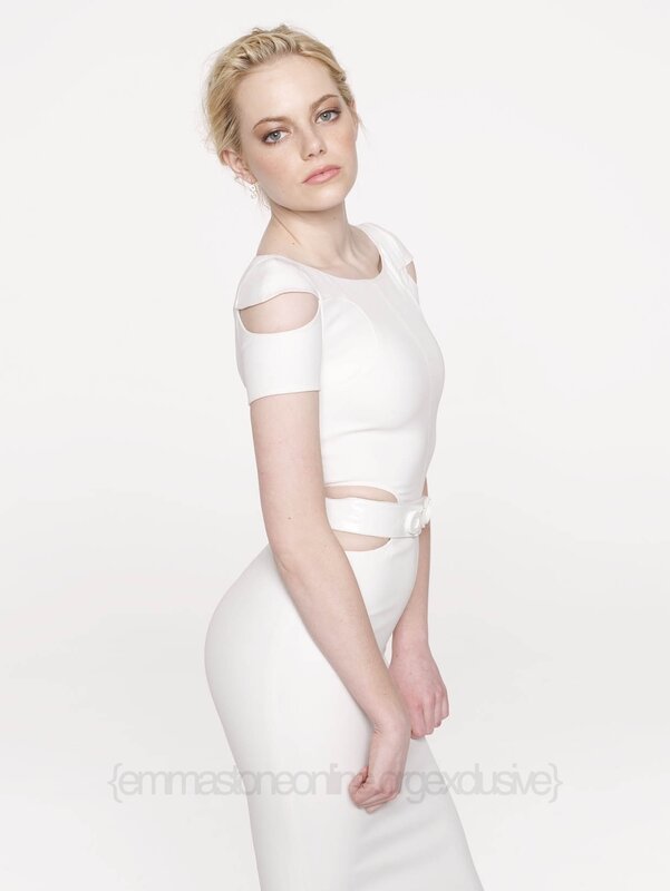 woman in white dress