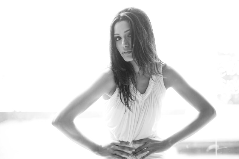 woman in white dress