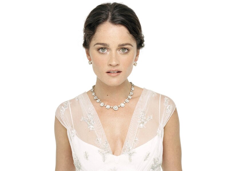 woman in white dress