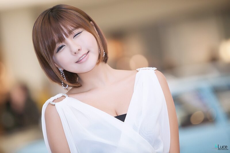 Woman in White Dress — Calm, Photograph, Earrings, Hair, Brown