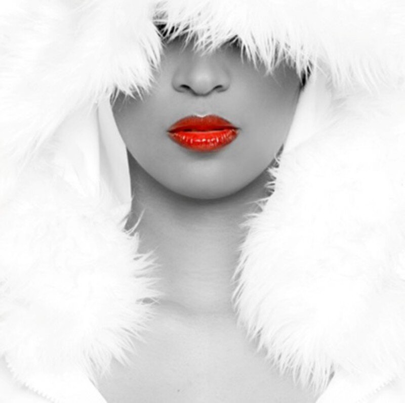 Woman in White Fur Coat — Dramatic, Photograph