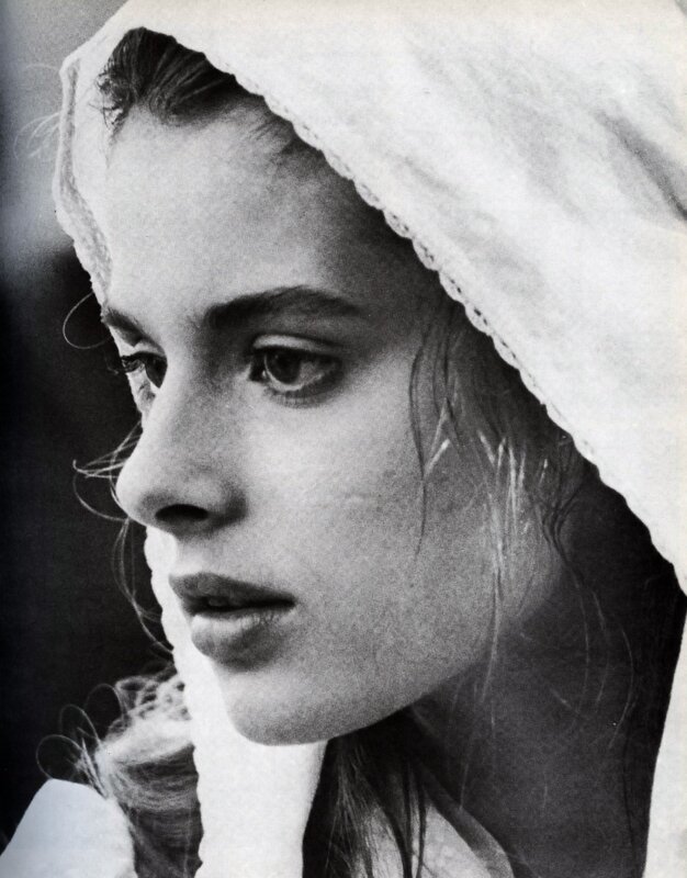 woman in white head covering