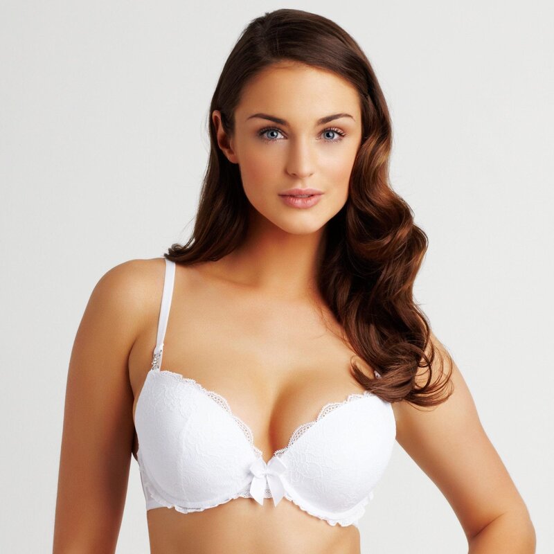 woman in white lace bra