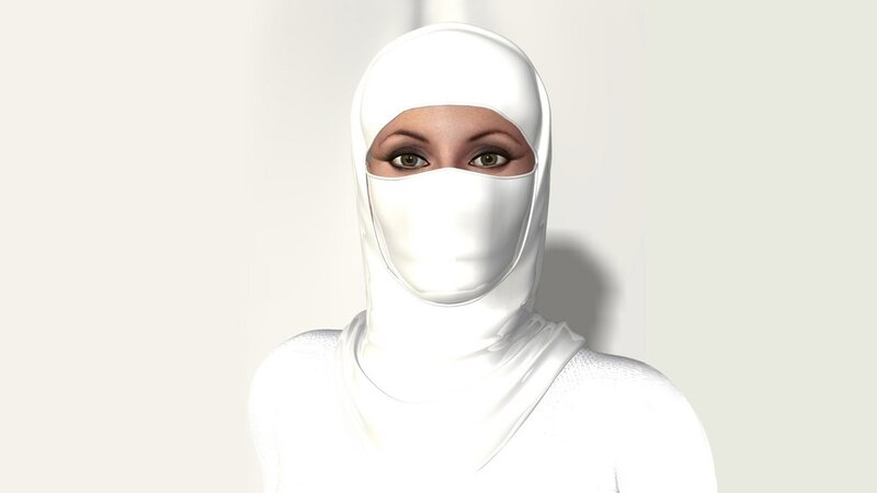 woman in white niqab