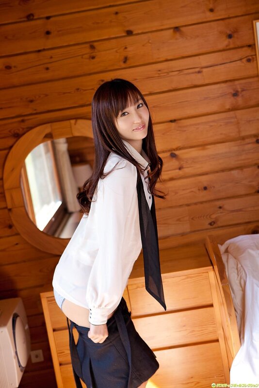 woman in white shirt and black skirt