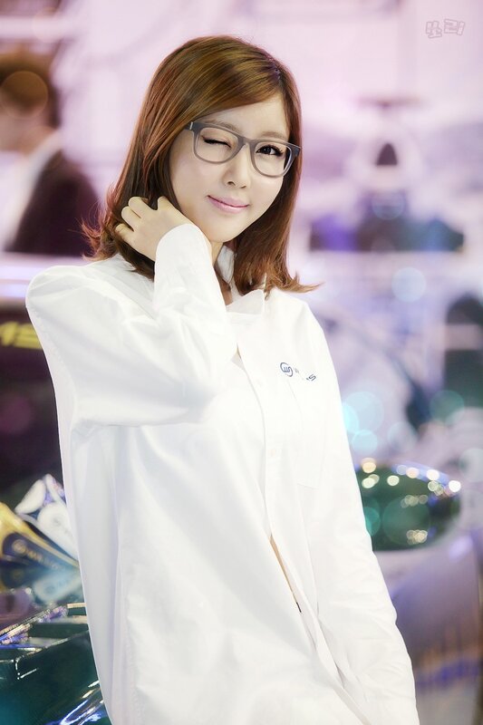 Woman in White Shirt — Calm, Photograph, Glasses