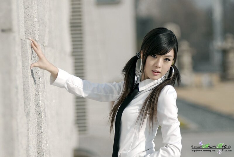 Woman in White Shirt — Neutral, Afternoon, Photograph