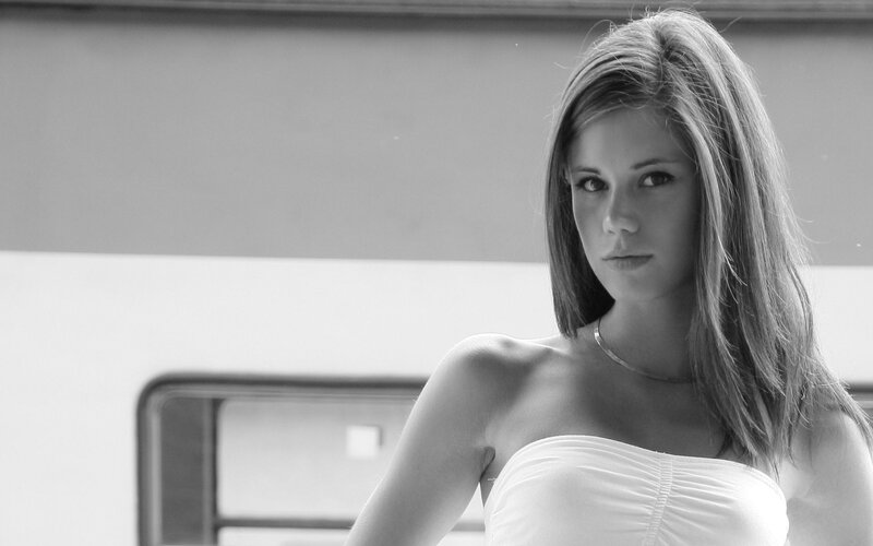 woman in white strapless dress