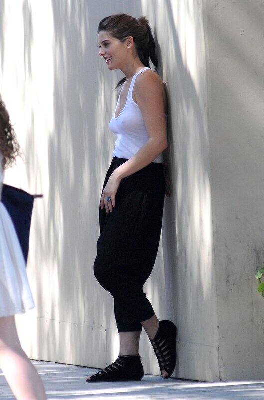 woman in white tank top